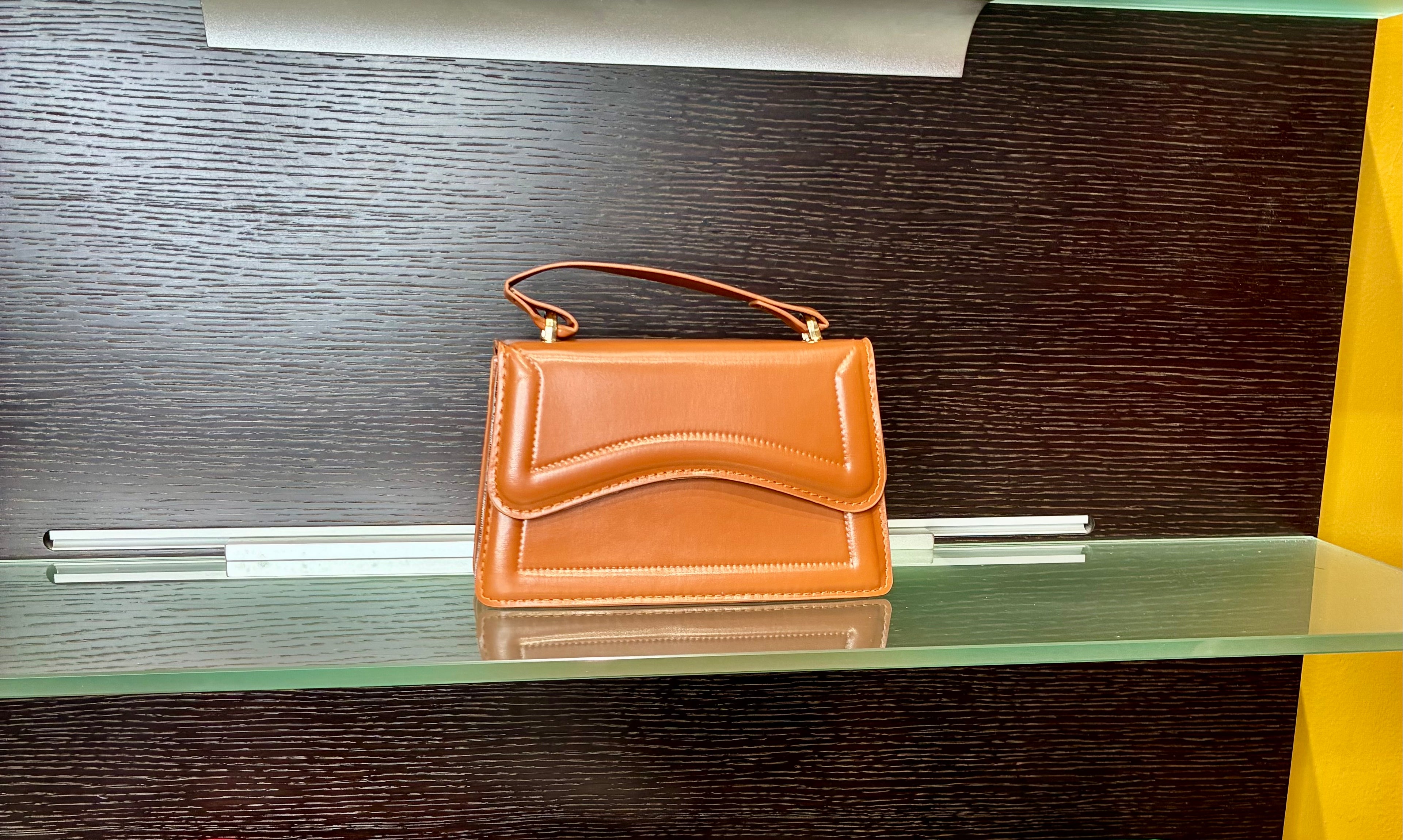 “Cocoa Powder brown” baddie bag