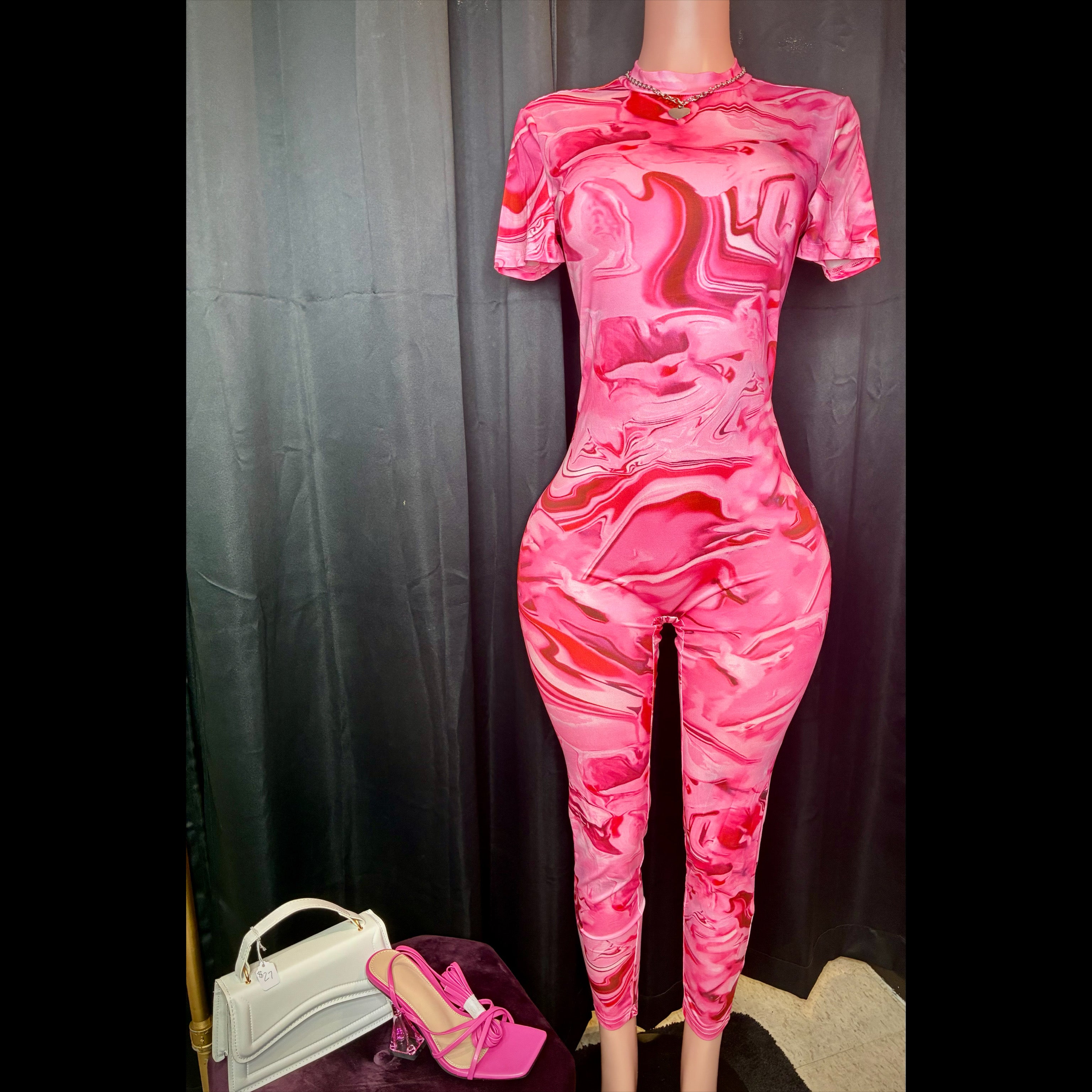 “Strawberries n’ Crème”