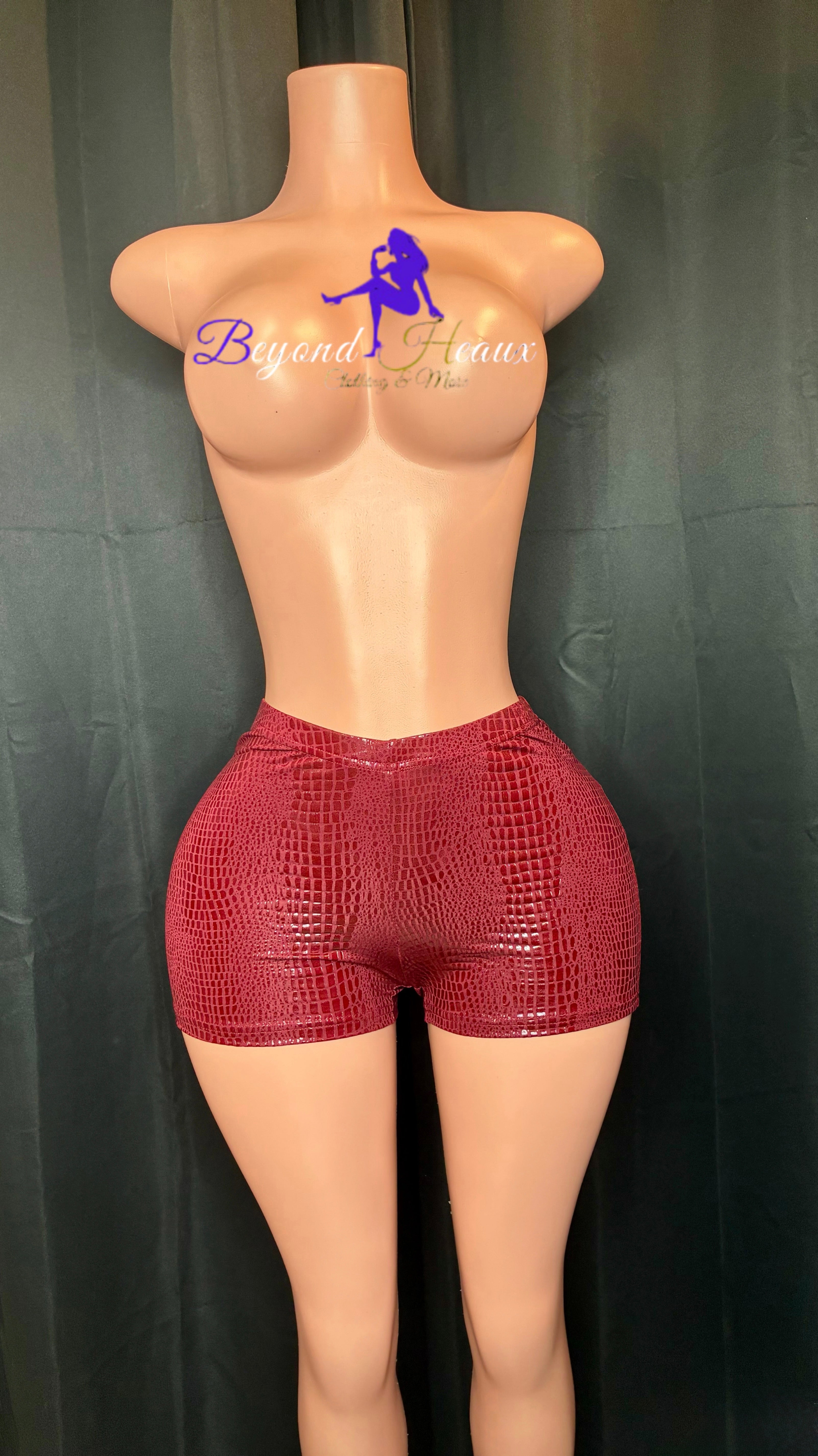 “SnakeSkin” burgundy leather shorts