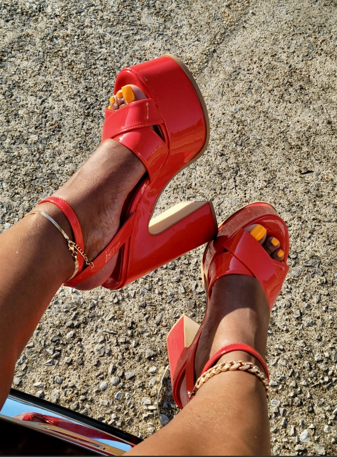 “Aria” glossy red chunky heel