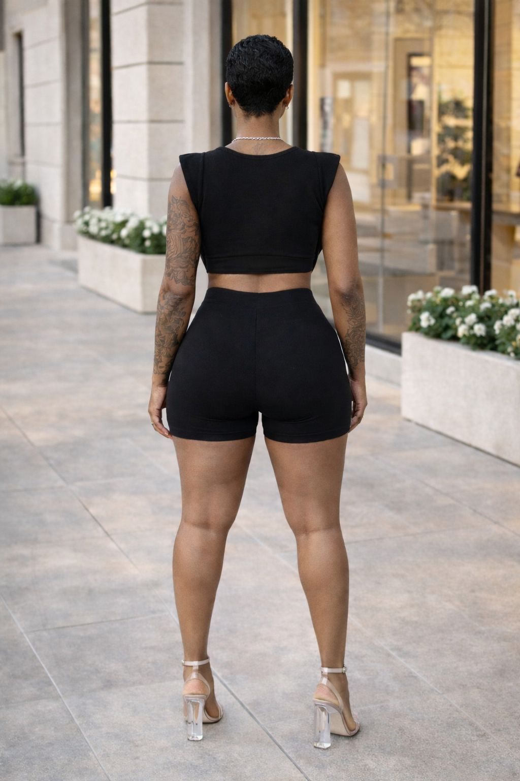“Main Character Energy” high waist short set- black