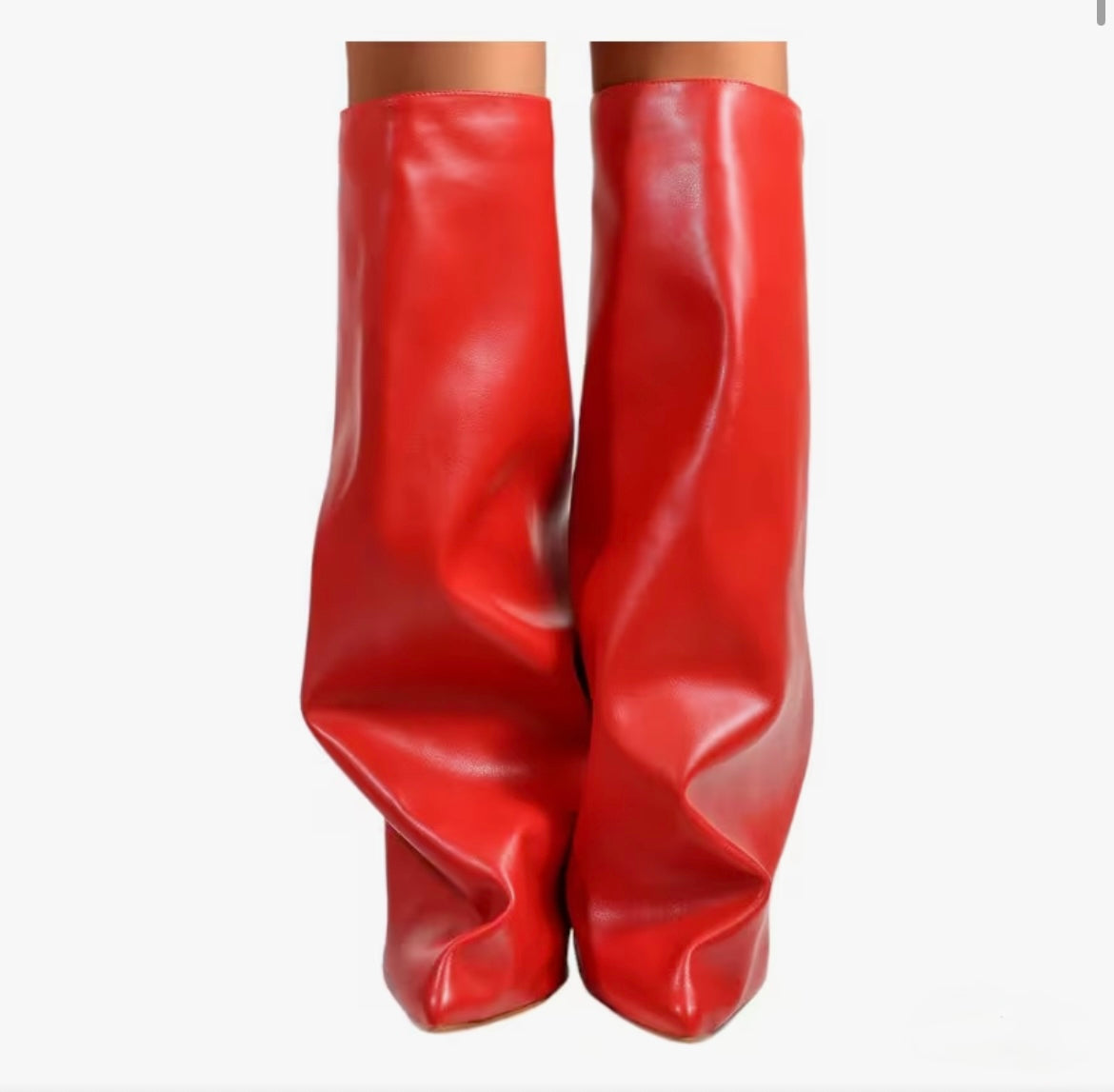 “Stiletto Shark toe” boot red